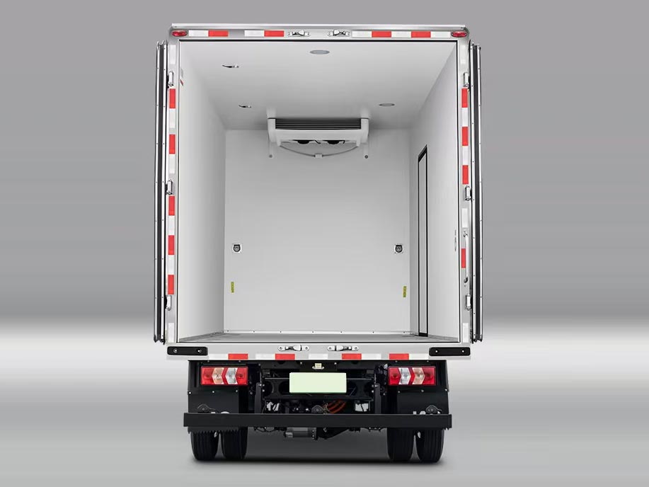 ما هي المادة الأفضل لجسم حجرة التبريد؟